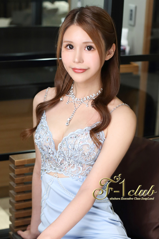 白咲　一花